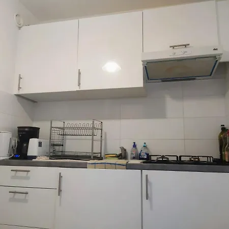 Secret Garden, Ideal For 2,large Terrace Appartement