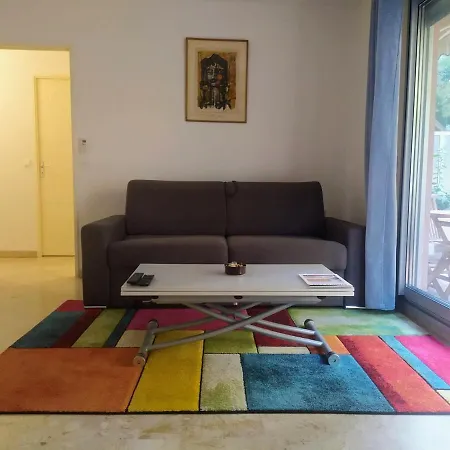 Appartamento Secret Garden, Ideal For 2,large Terrace Nizza