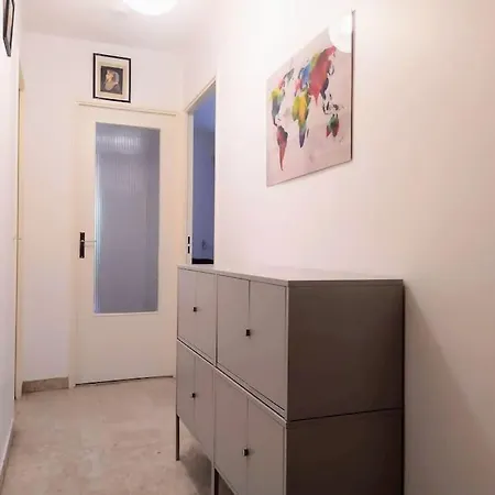 Secret Garden, Ideal For 2,large Terrace *